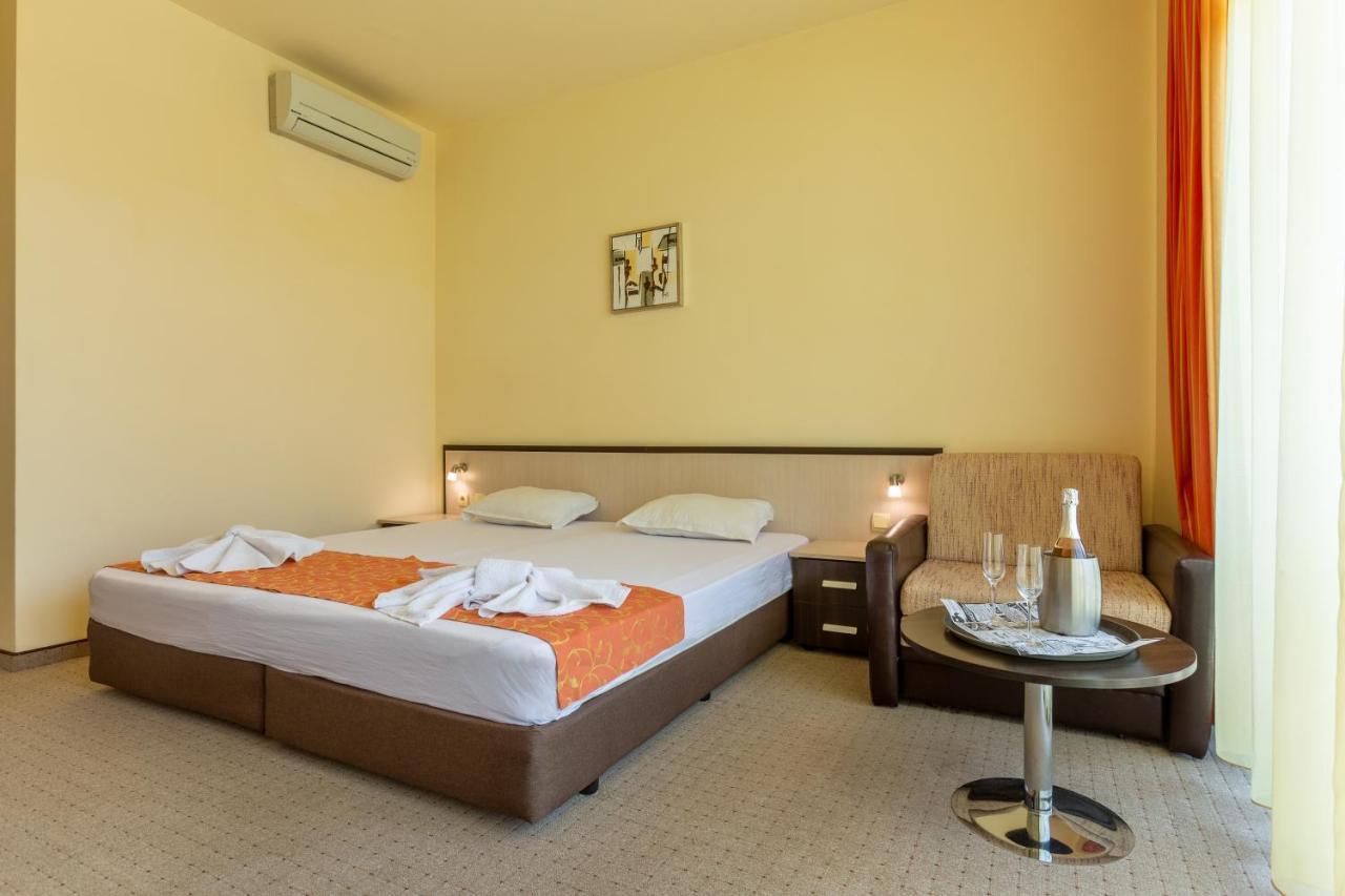 Hotel Julia Sweti Wlas Exterior foto